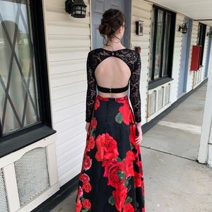 Floral 2 piece prom dress